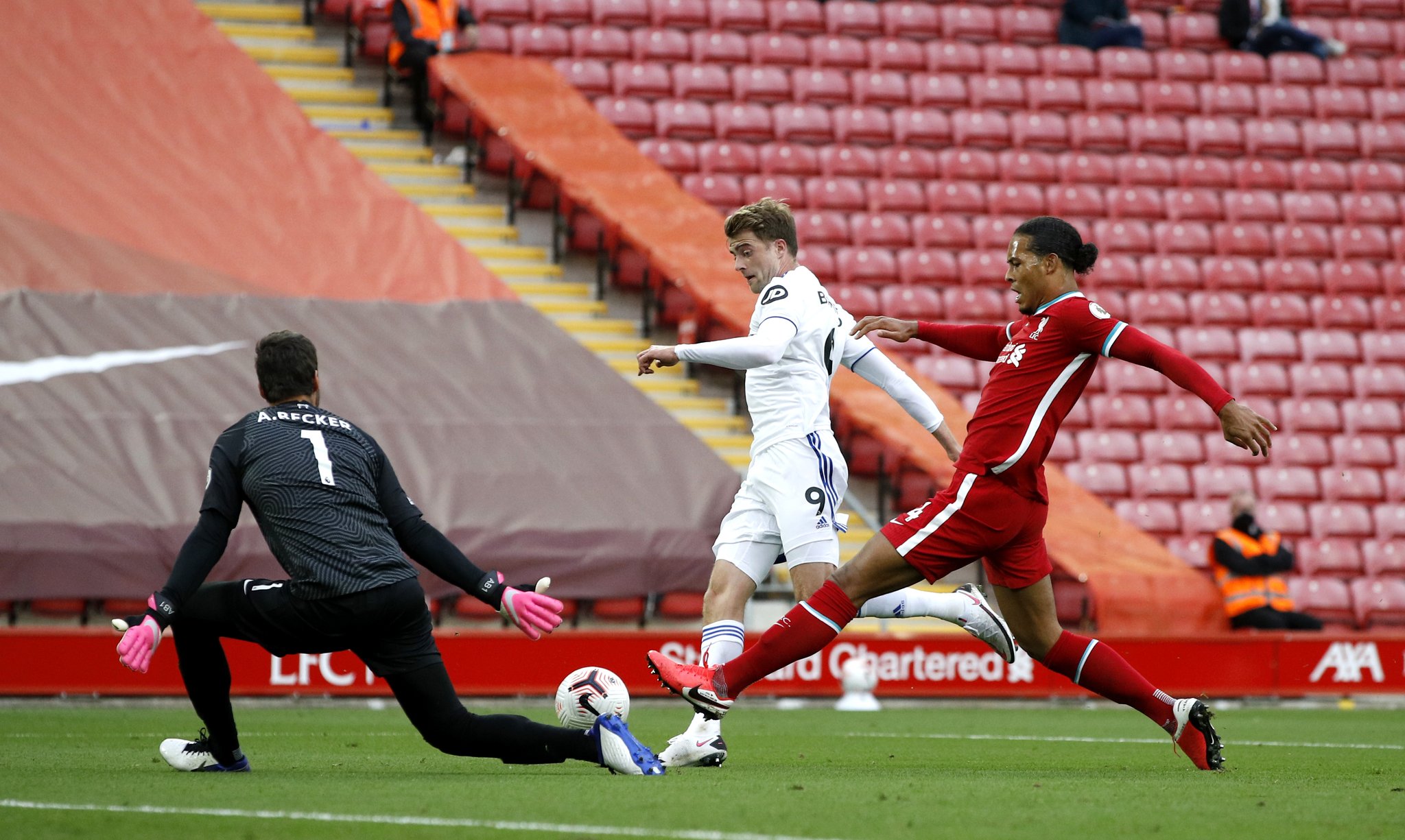 中寻求突破 中寻求突破