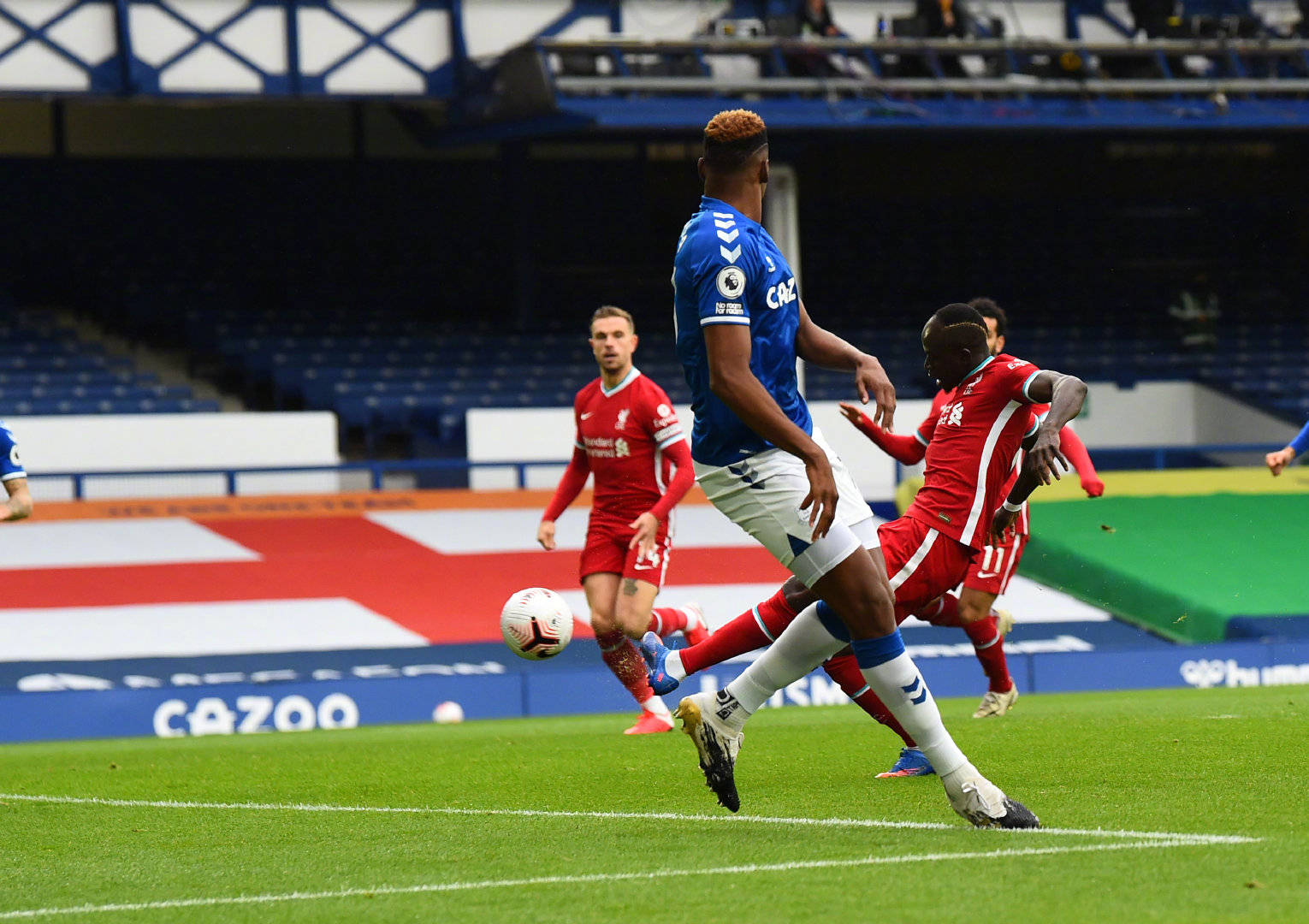 球队显现出 球队显现出